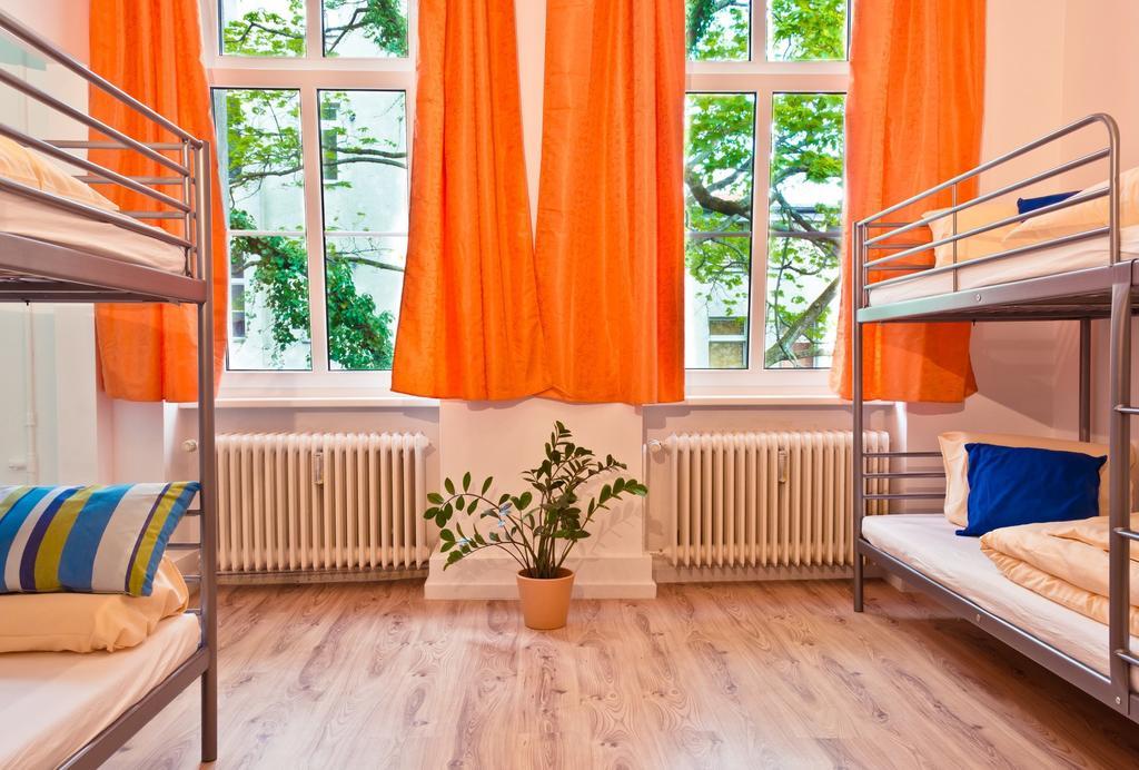 Sleep Cheap Hostel
