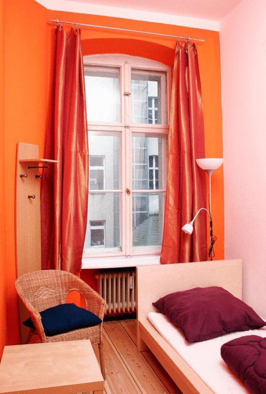 Sleep Cheap Hostel